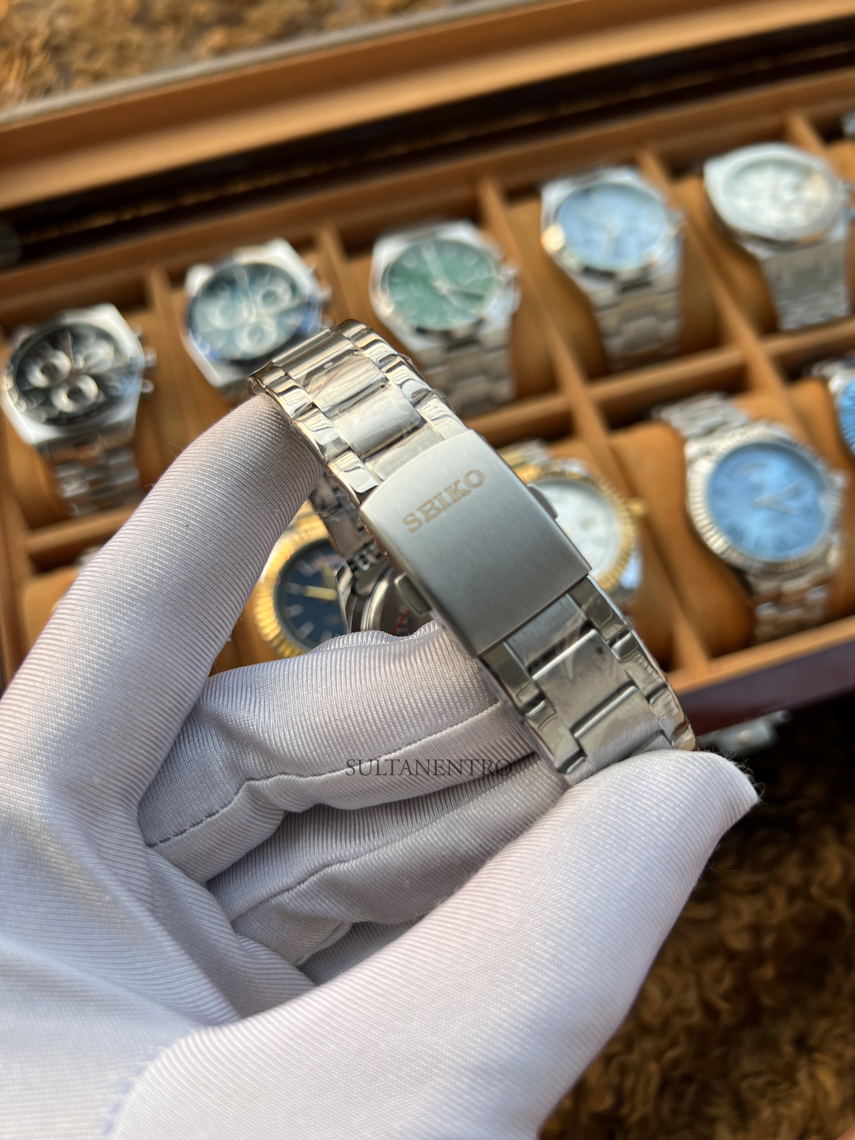 Seiko X Panda Dial Chronograph Watch