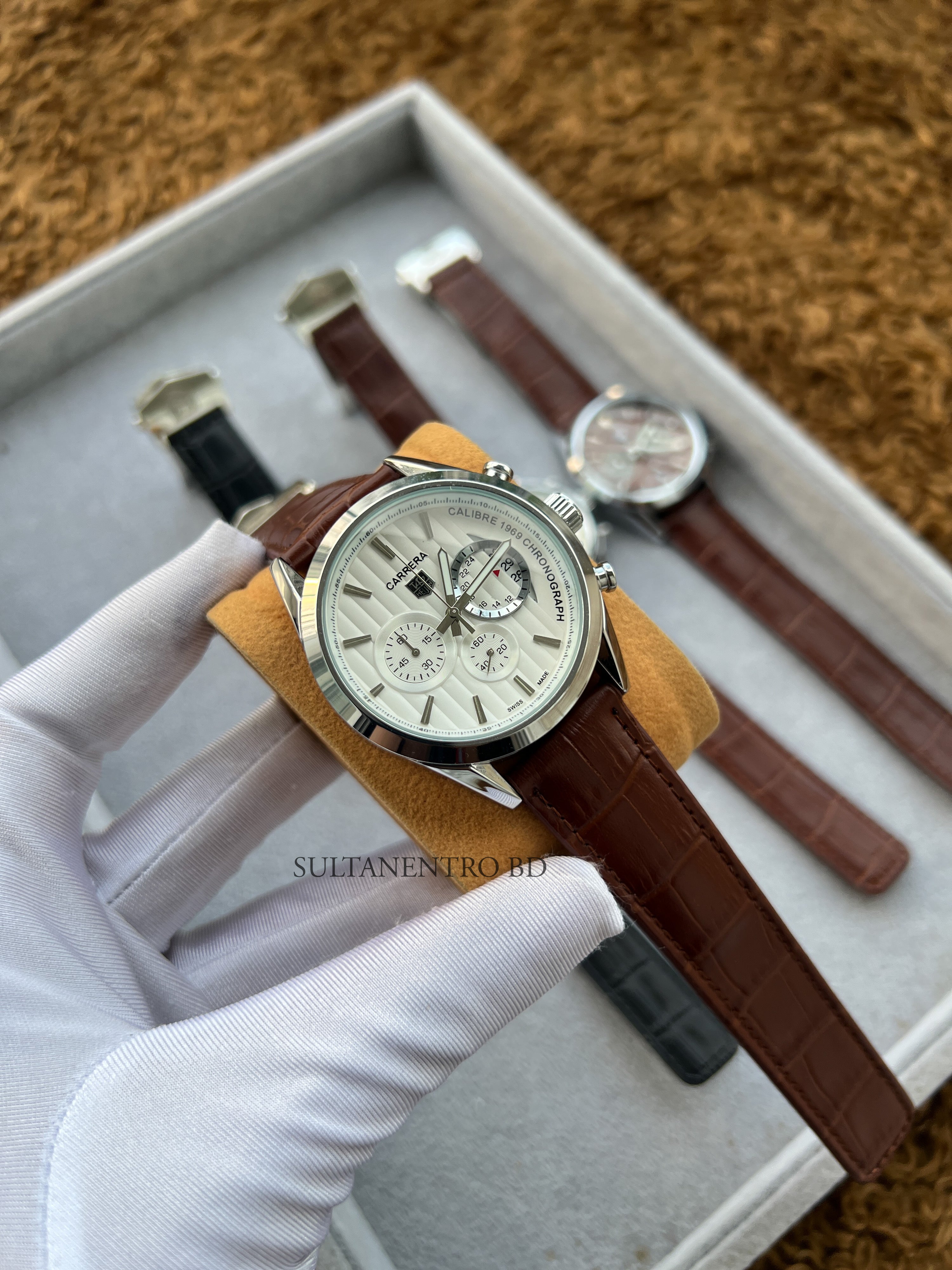 TAG HEUER CALIBRE Active Chronograph Watch