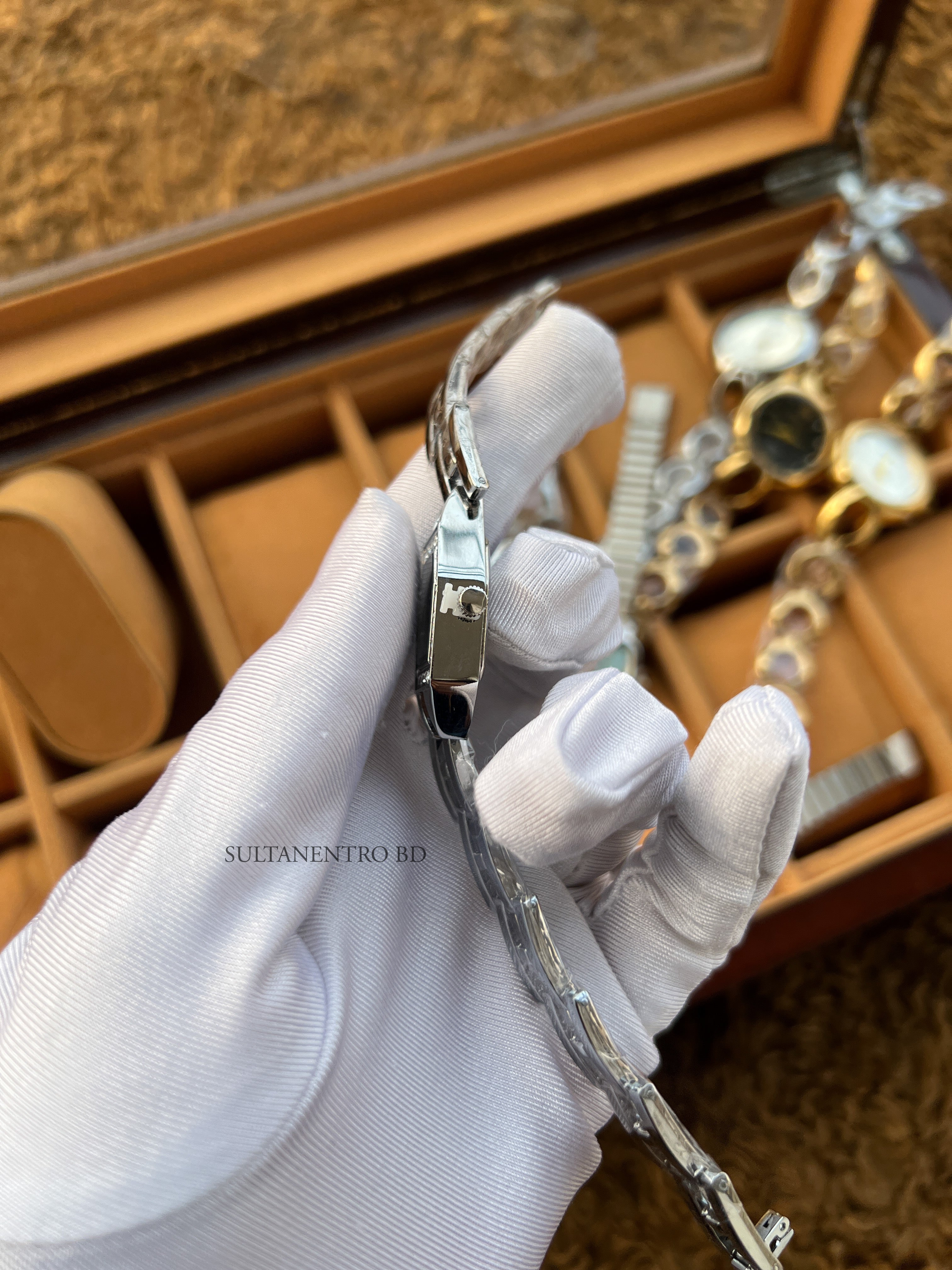 Cartier Stone Female Watch