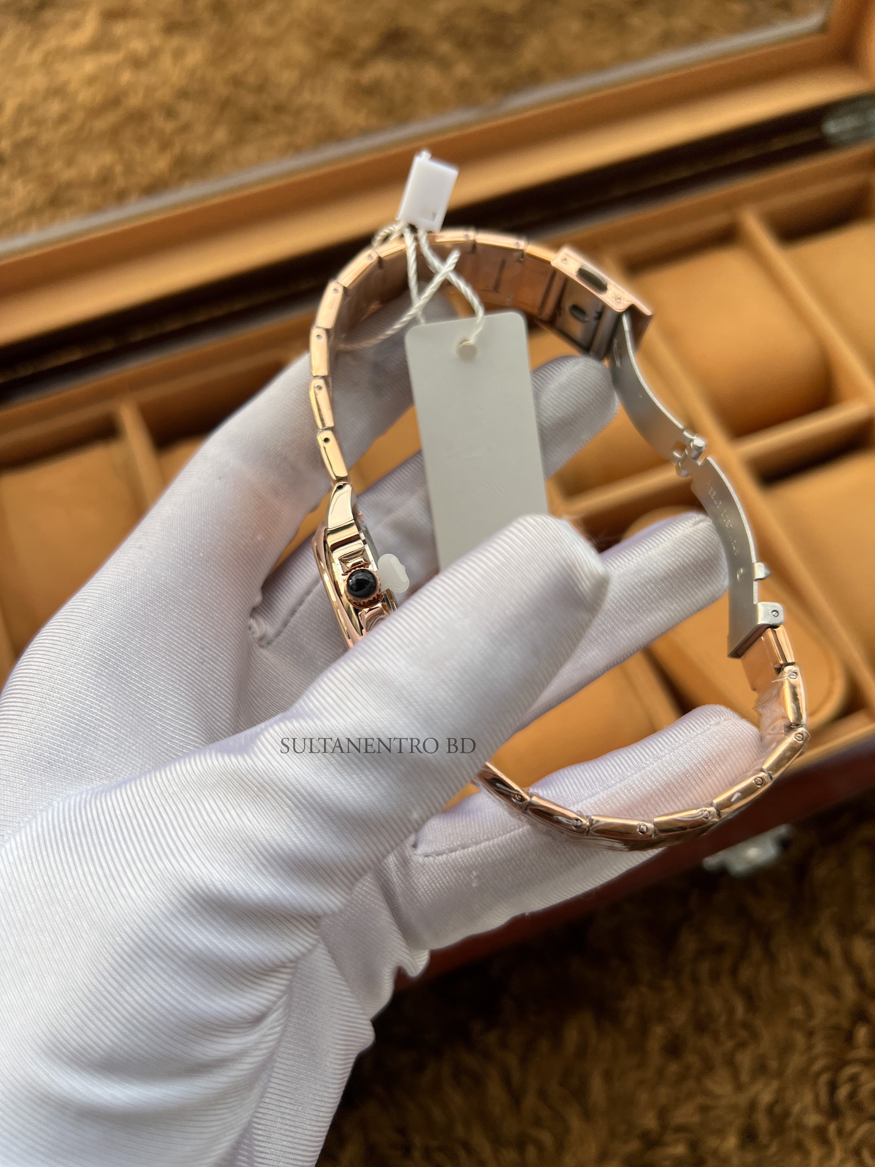 Curren (C-9091) Original Female Watch