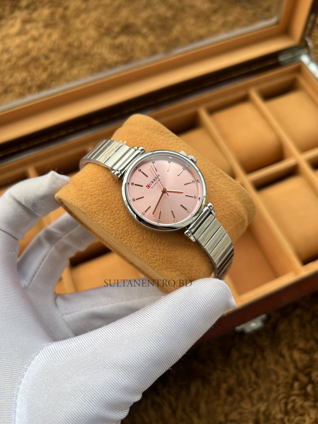 Curren (C-9081) Original Female Watch