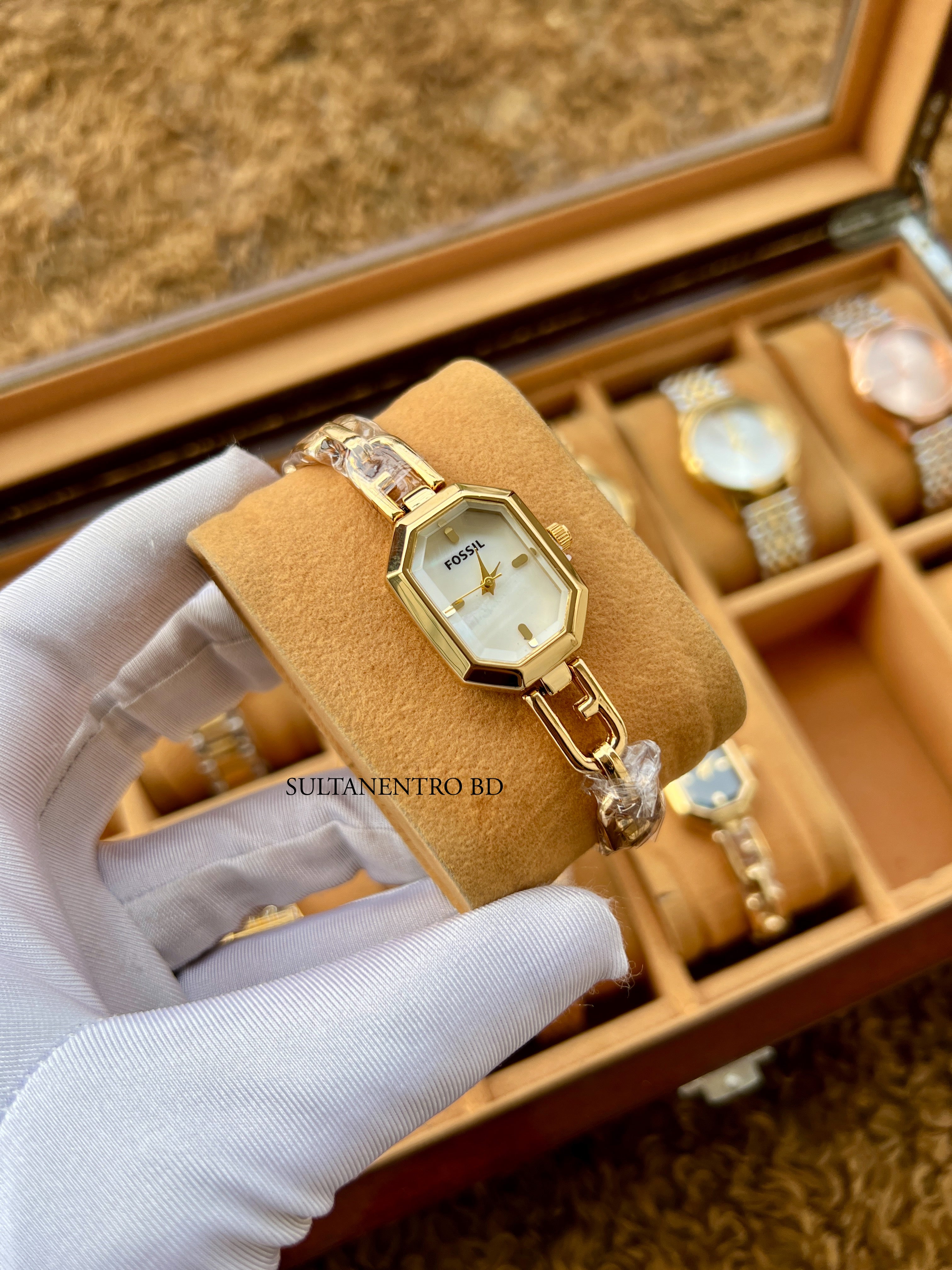 Fossil Quartz Female Watch