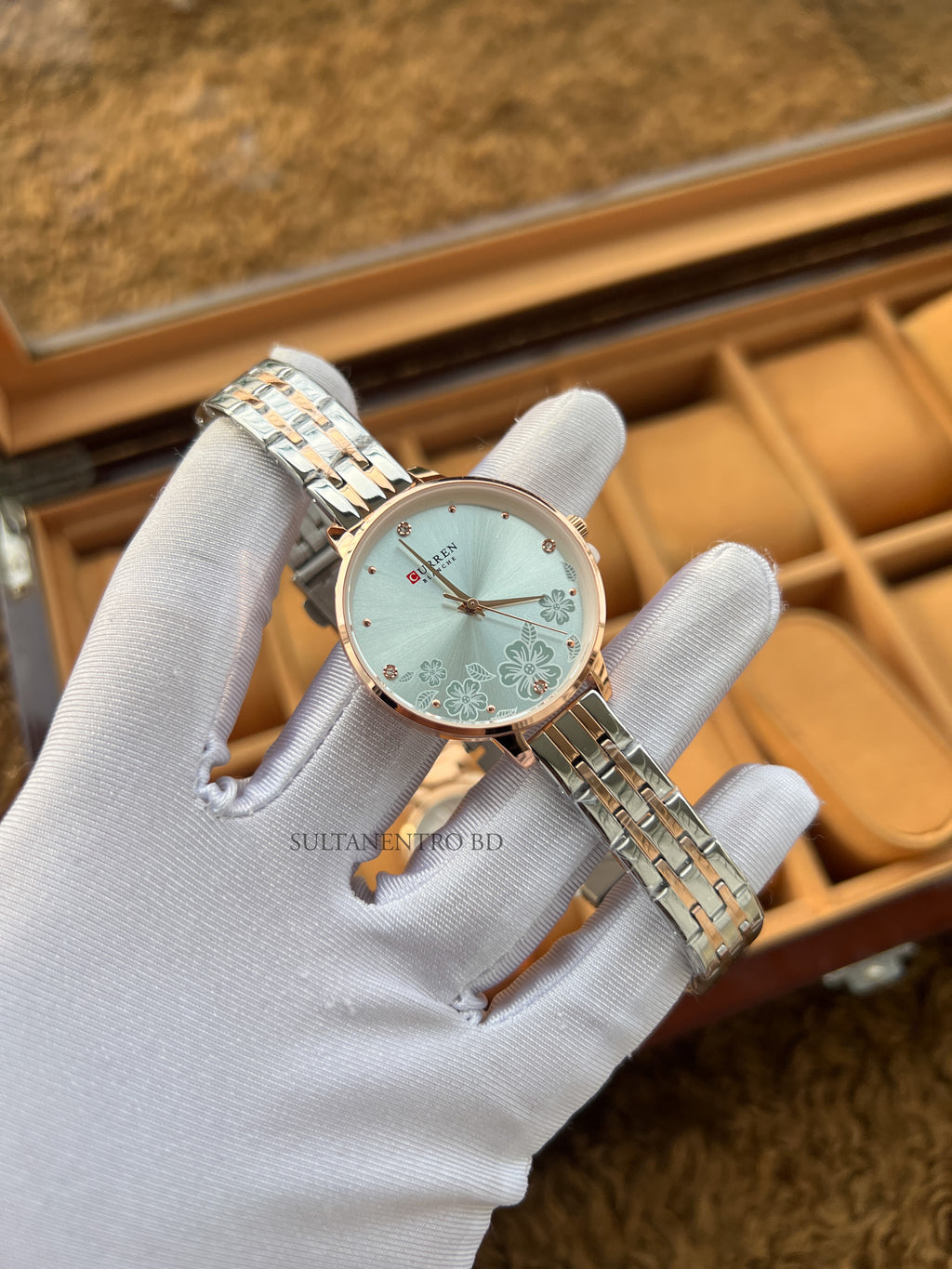 Curren (C-9068) Original Female Watch