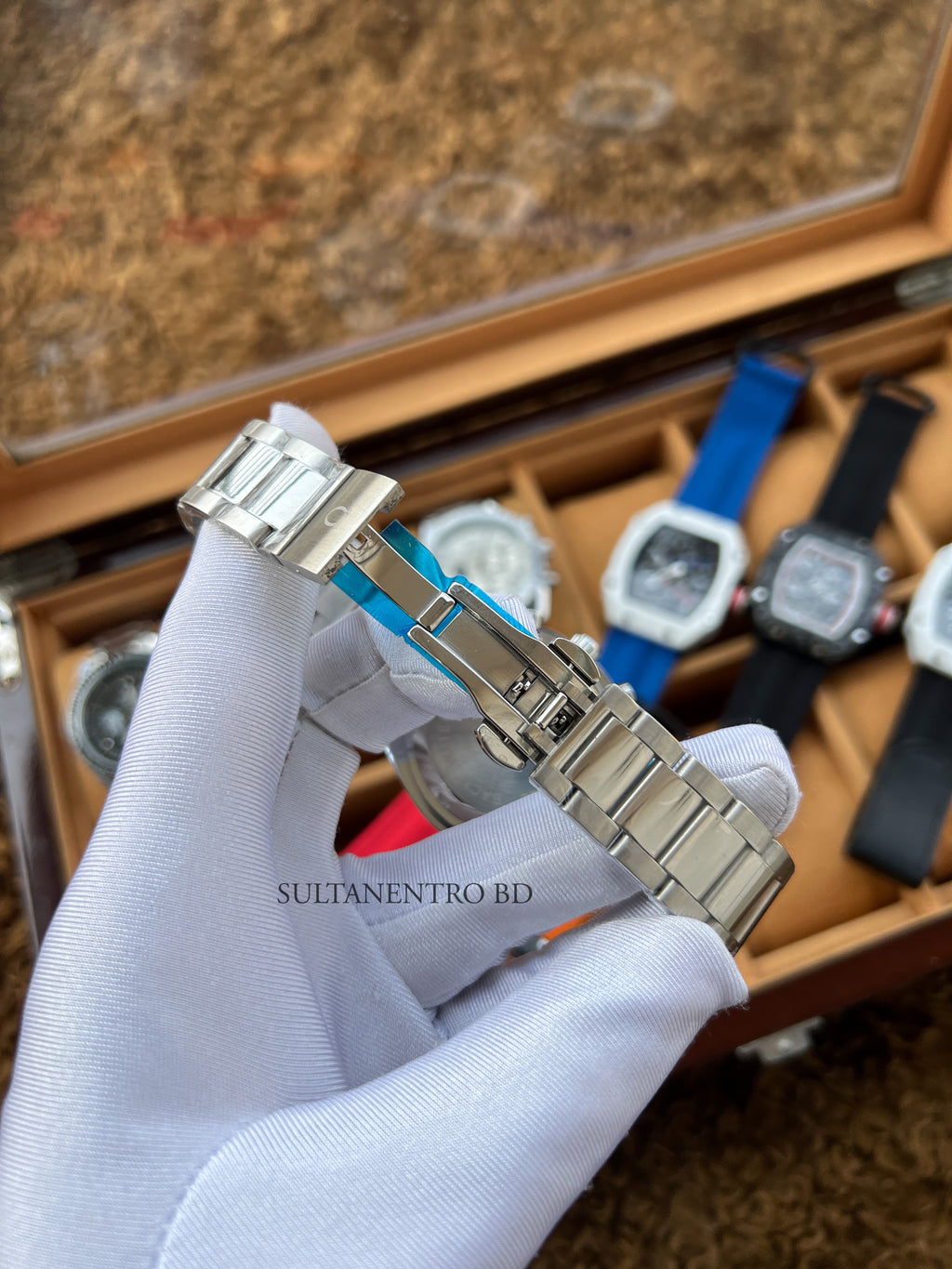 Omega Speedmaster 50th Anniversary Snoopy Edition Active Chronograph Watch (Premium Quality)