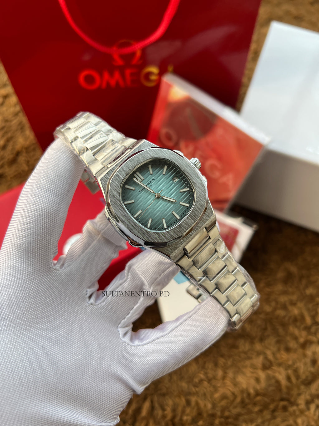 Patek Philippe Nautilus Automatic Watch