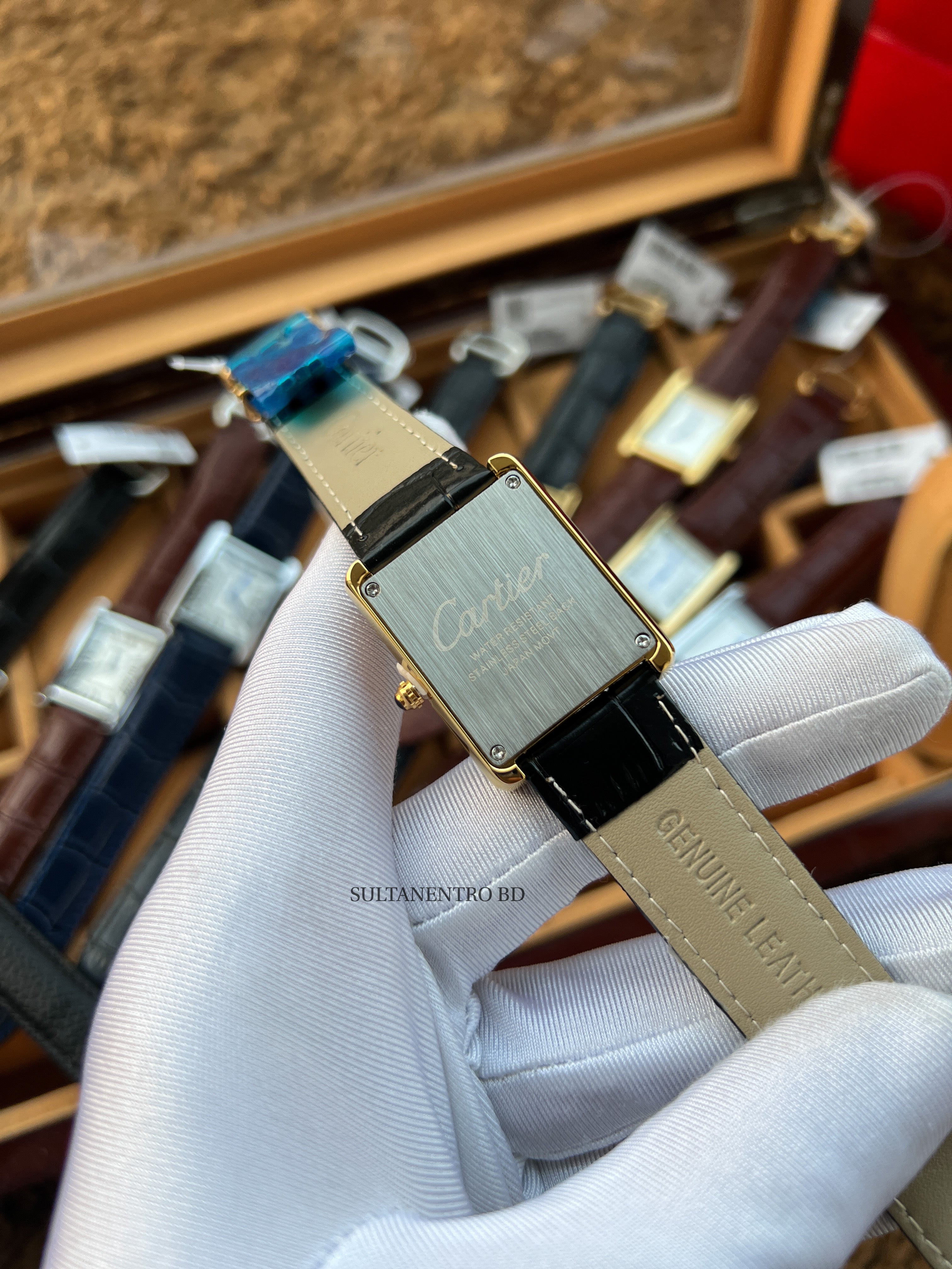 Cartier Tank (Old Money) – Quartz Movement