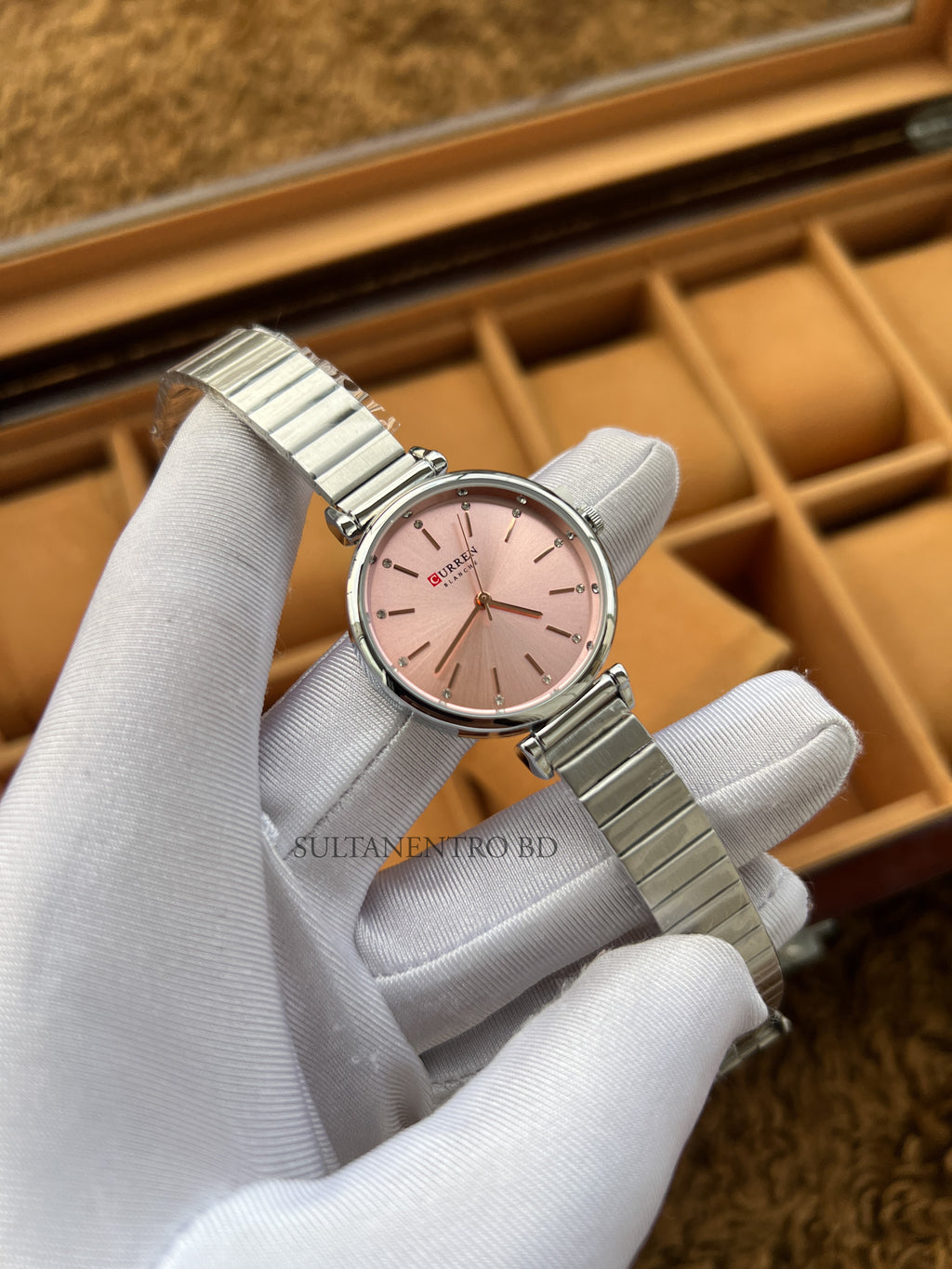 Curren (C-9081) Original Female Watch