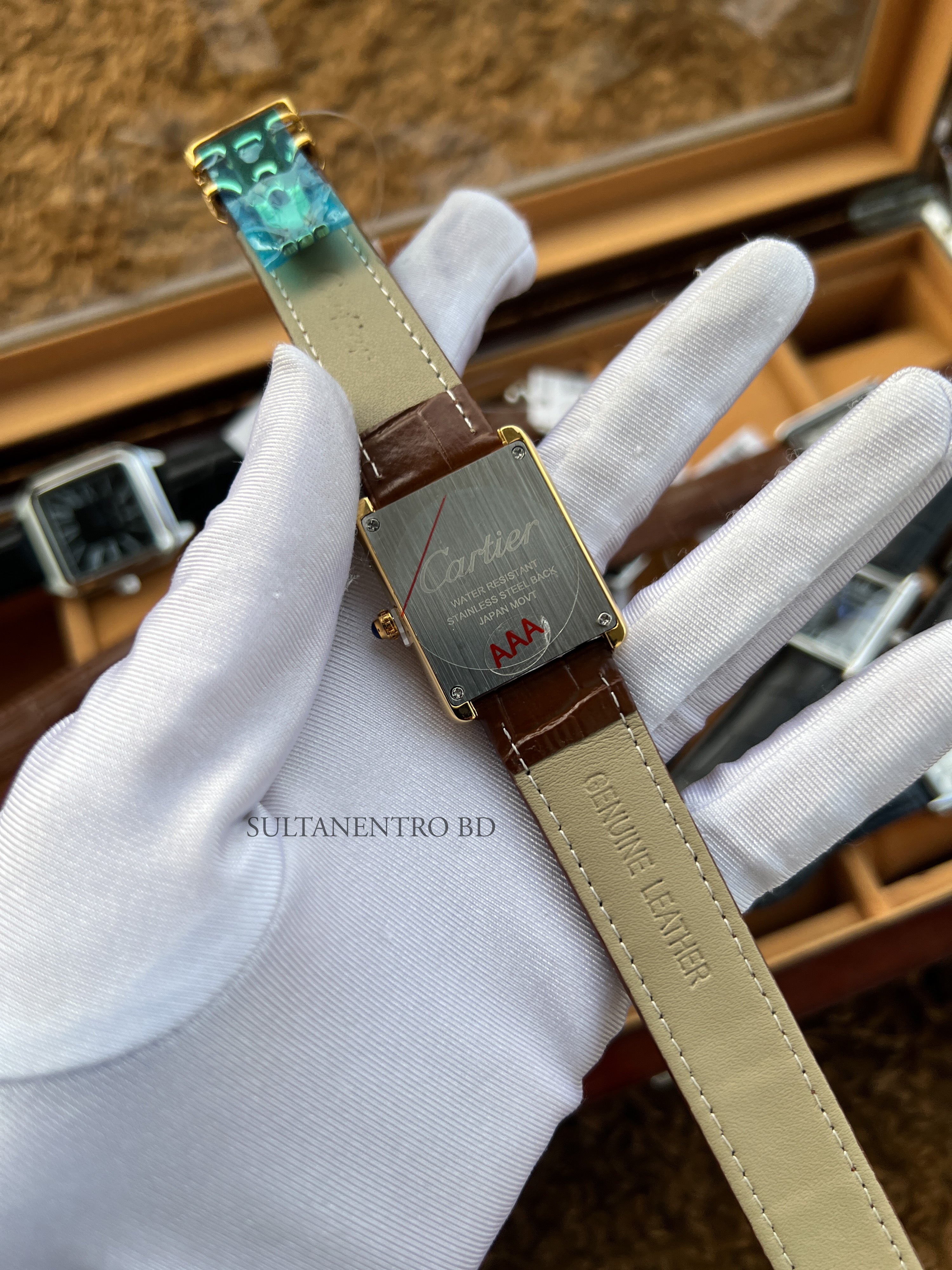 Cartier Tank (Old Money) – Quartz Movement