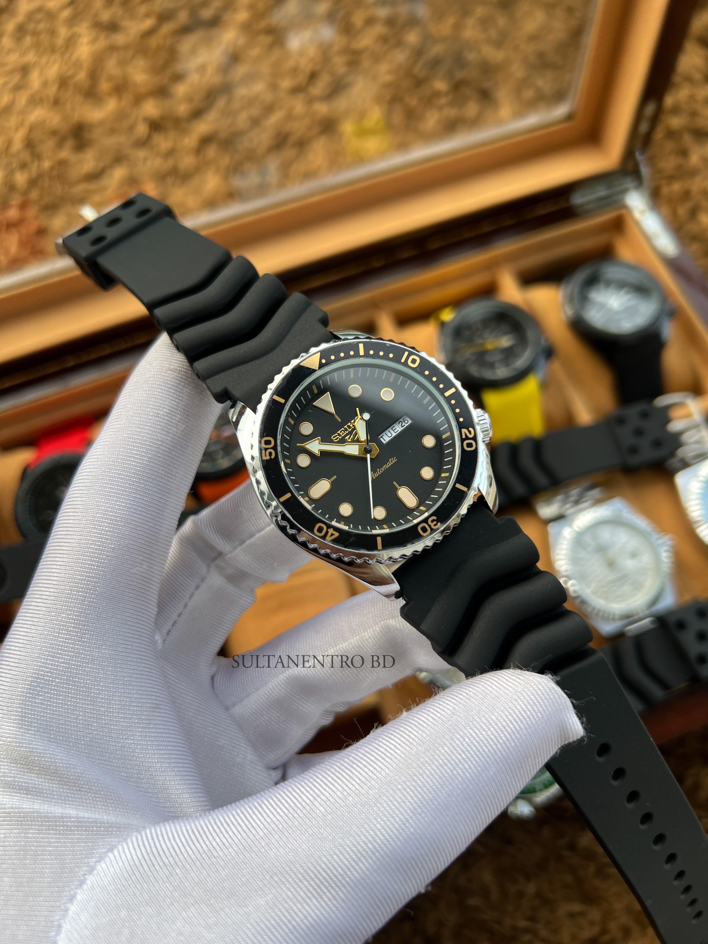 Seiko Sports 7 Watch (Sweep Movement)