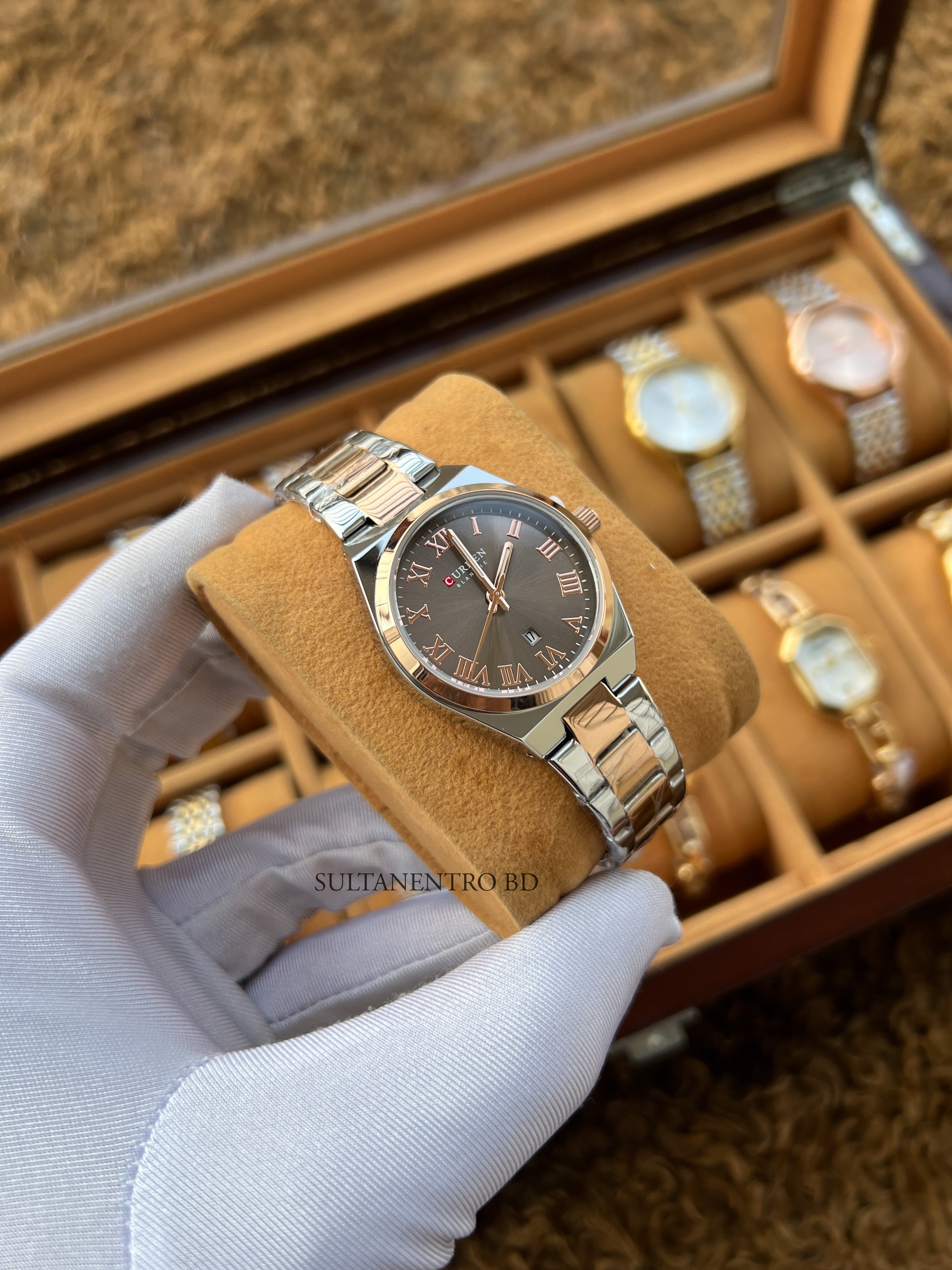 Curren (C-9095) Original Female Watch