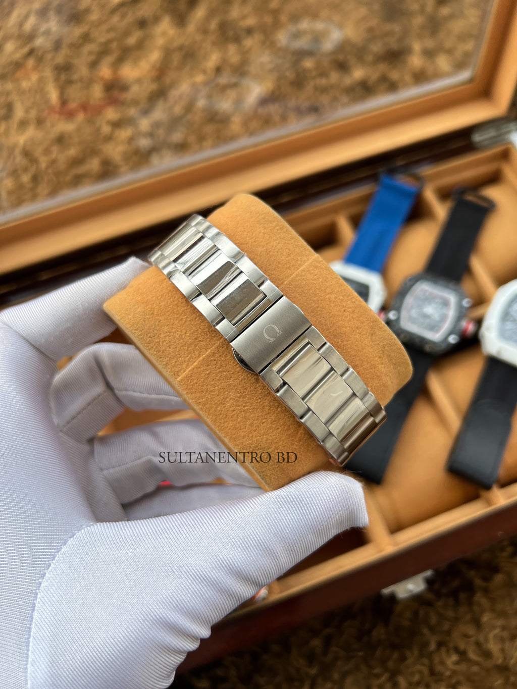 Omega Speedmaster 50th Anniversary Snoopy Edition Active Chronograph Watch (Premium Quality)