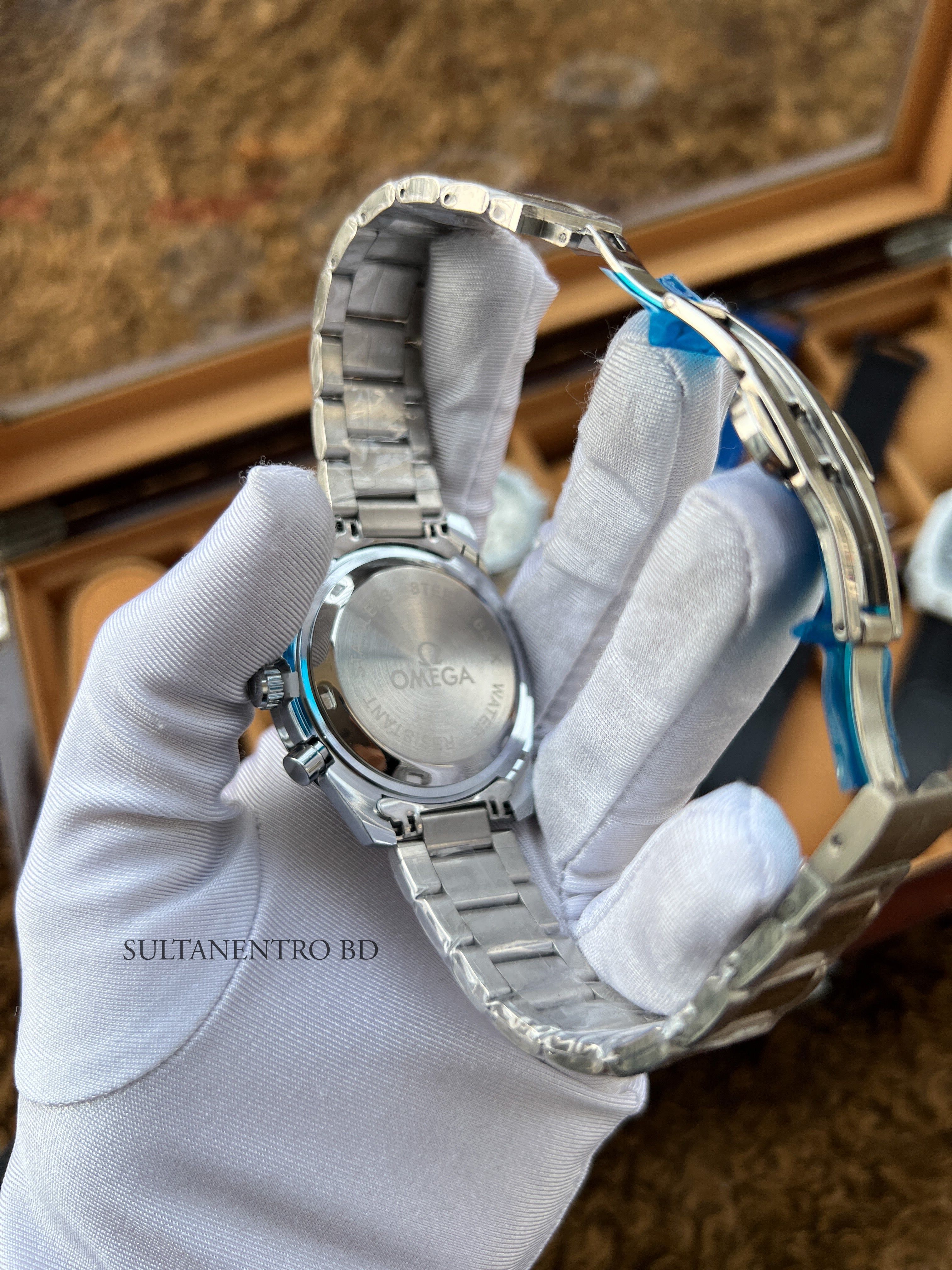 Omega Speedmaster 50th Anniversary Snoopy Edition Active Chronograph Watch (Premium Quality)