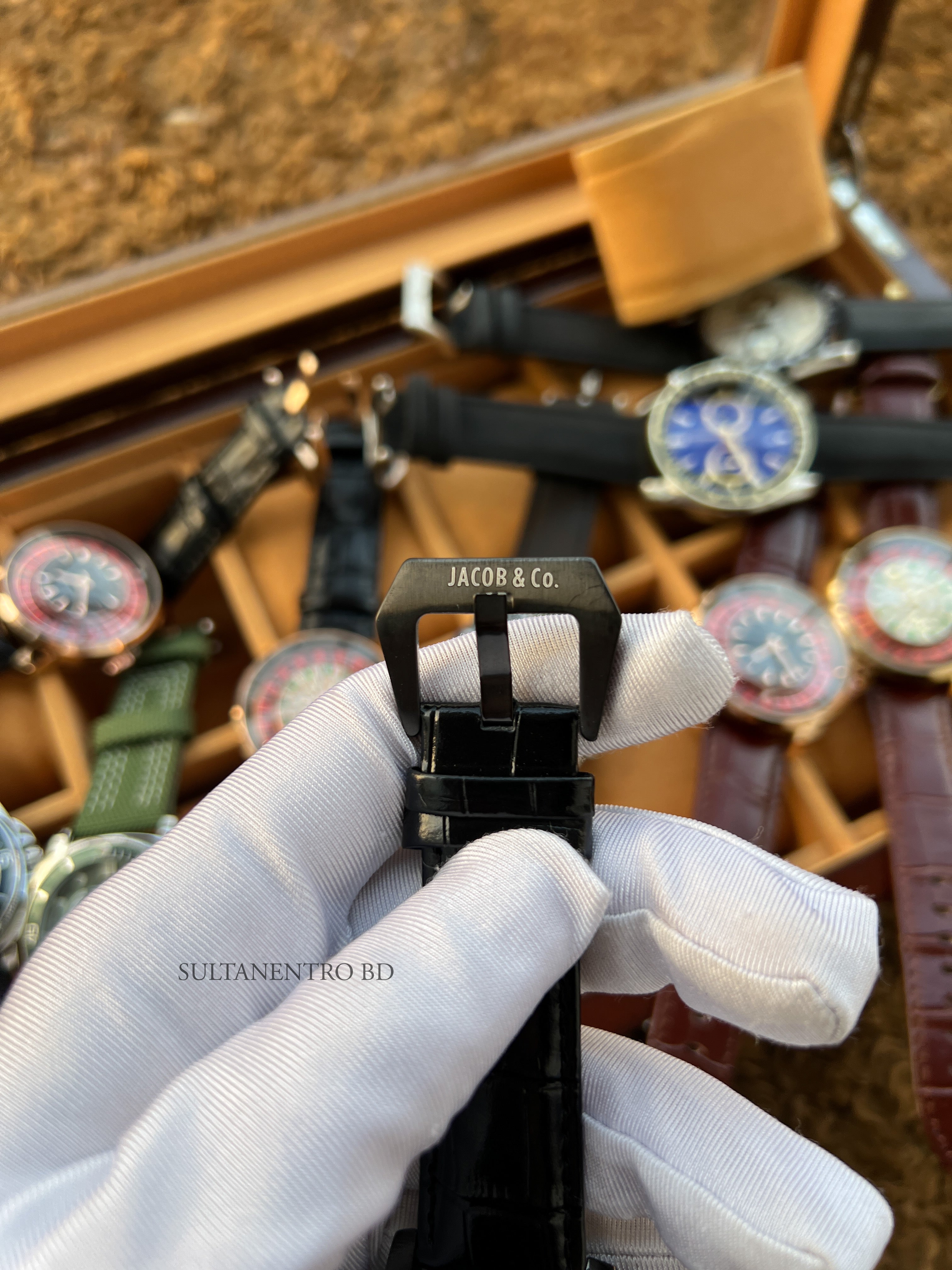 Jacob&Co Casino Watch(Semi AAA grade)