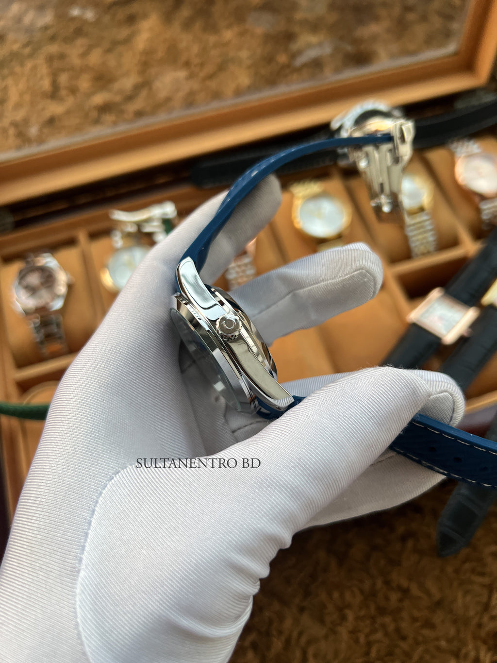 Omega Aqua Terra World Timer Watch (Sweep Movement)