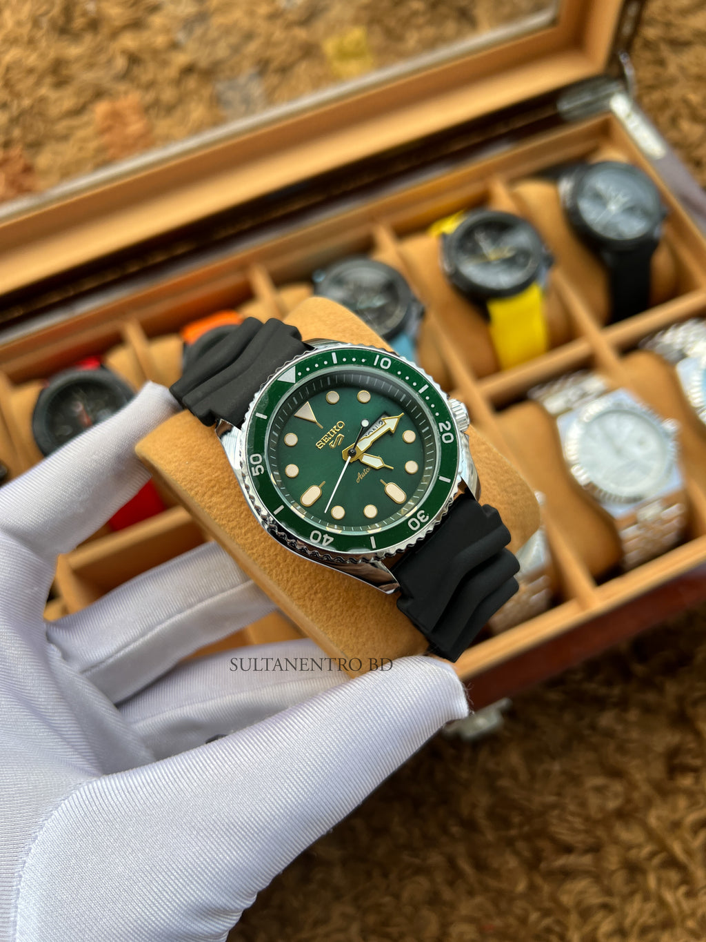 Seiko Sports 7 Watch (Sweep Movement)