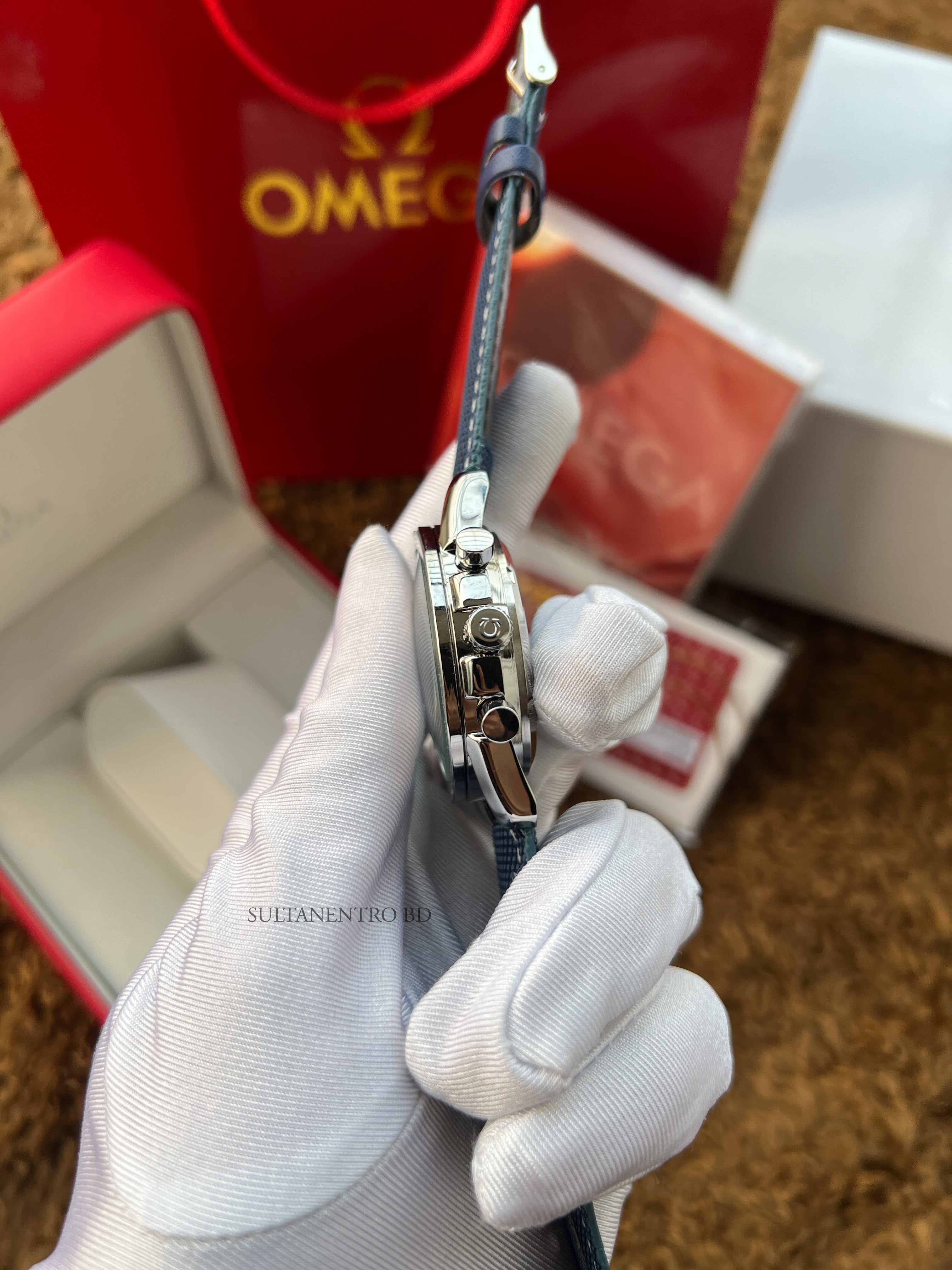 Omega Speedmaster 50th Anniversary Snoopy Edition Active Chronograph Watch