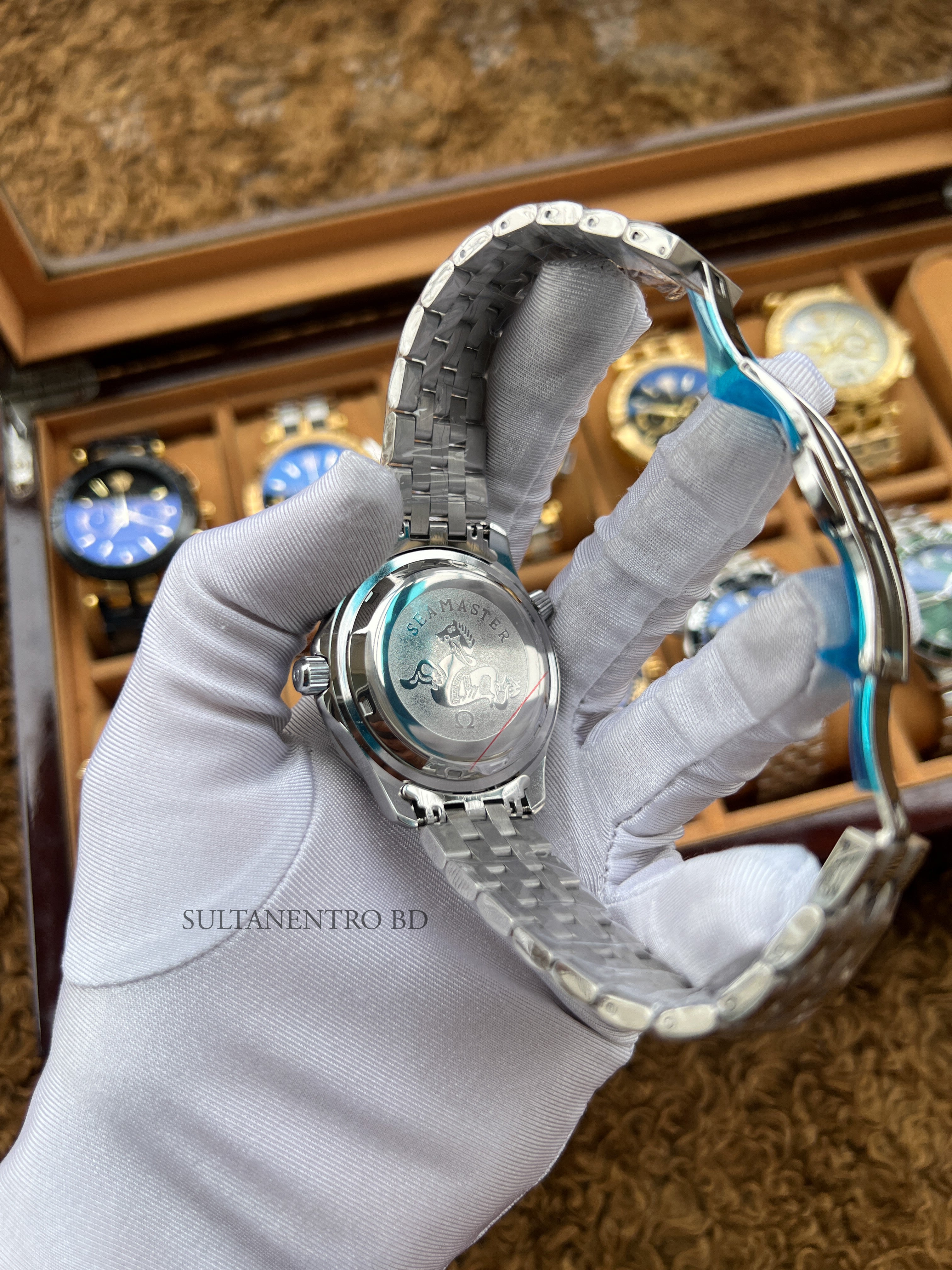 Omega Seamaster Diver 300M Co-Axial Master Chronometer (sweep movement)