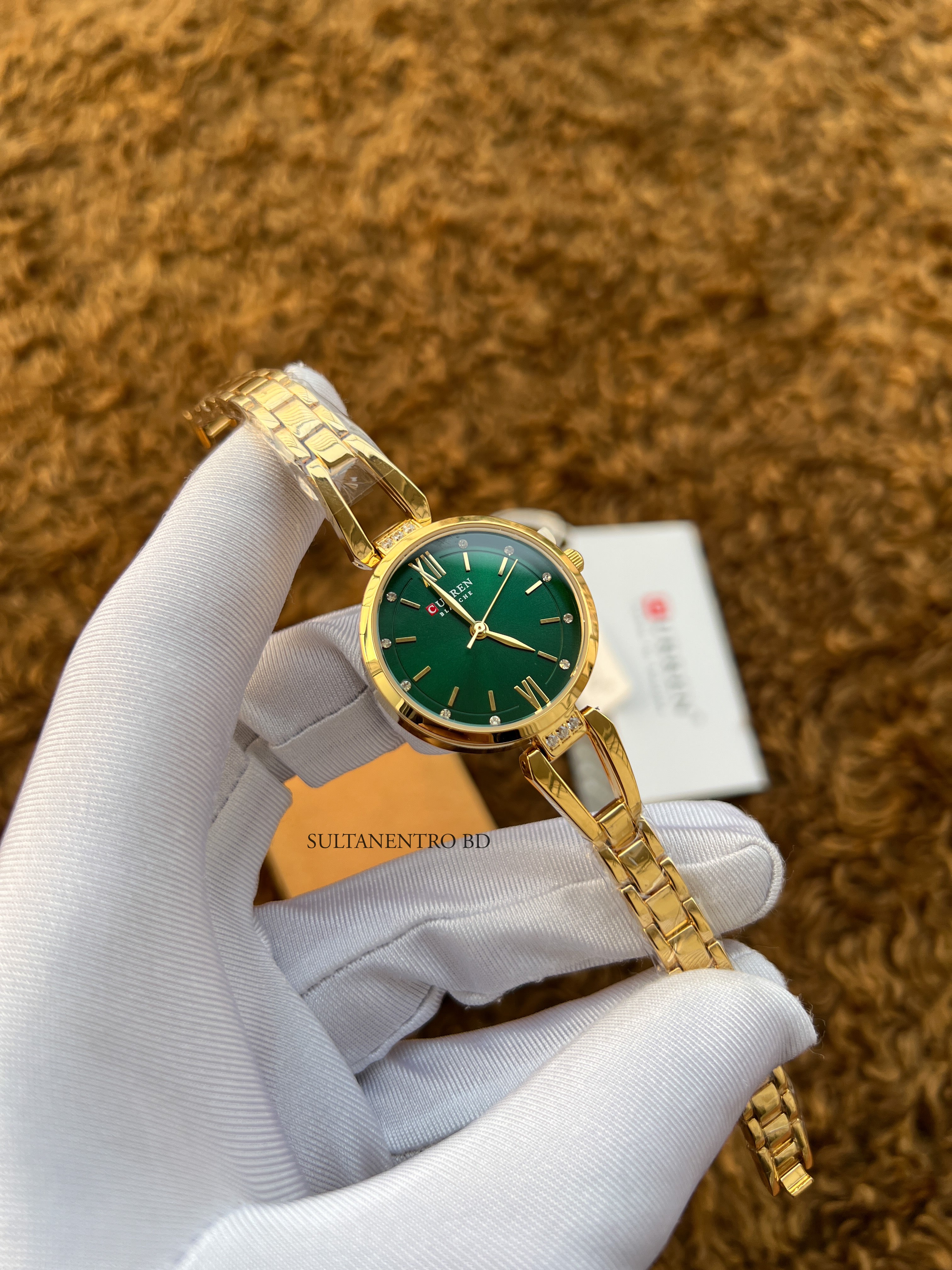 Curren (C-9092) Original Female Watch