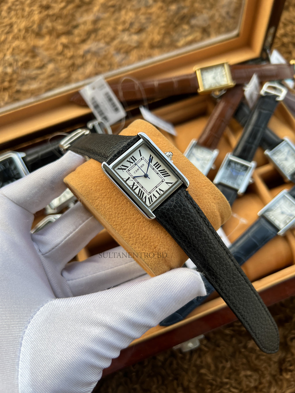 Cartier Tank (Old Money) – Quartz Movement