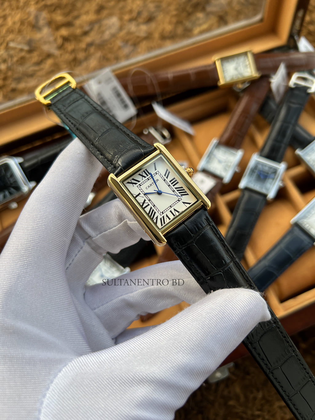 Cartier Tank (Old Money) – Quartz Movement