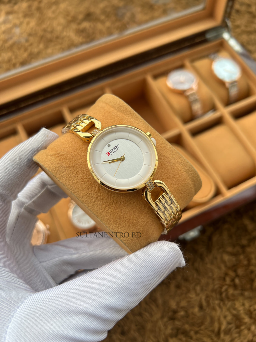 Curren (C-9052) Original Female Watch
