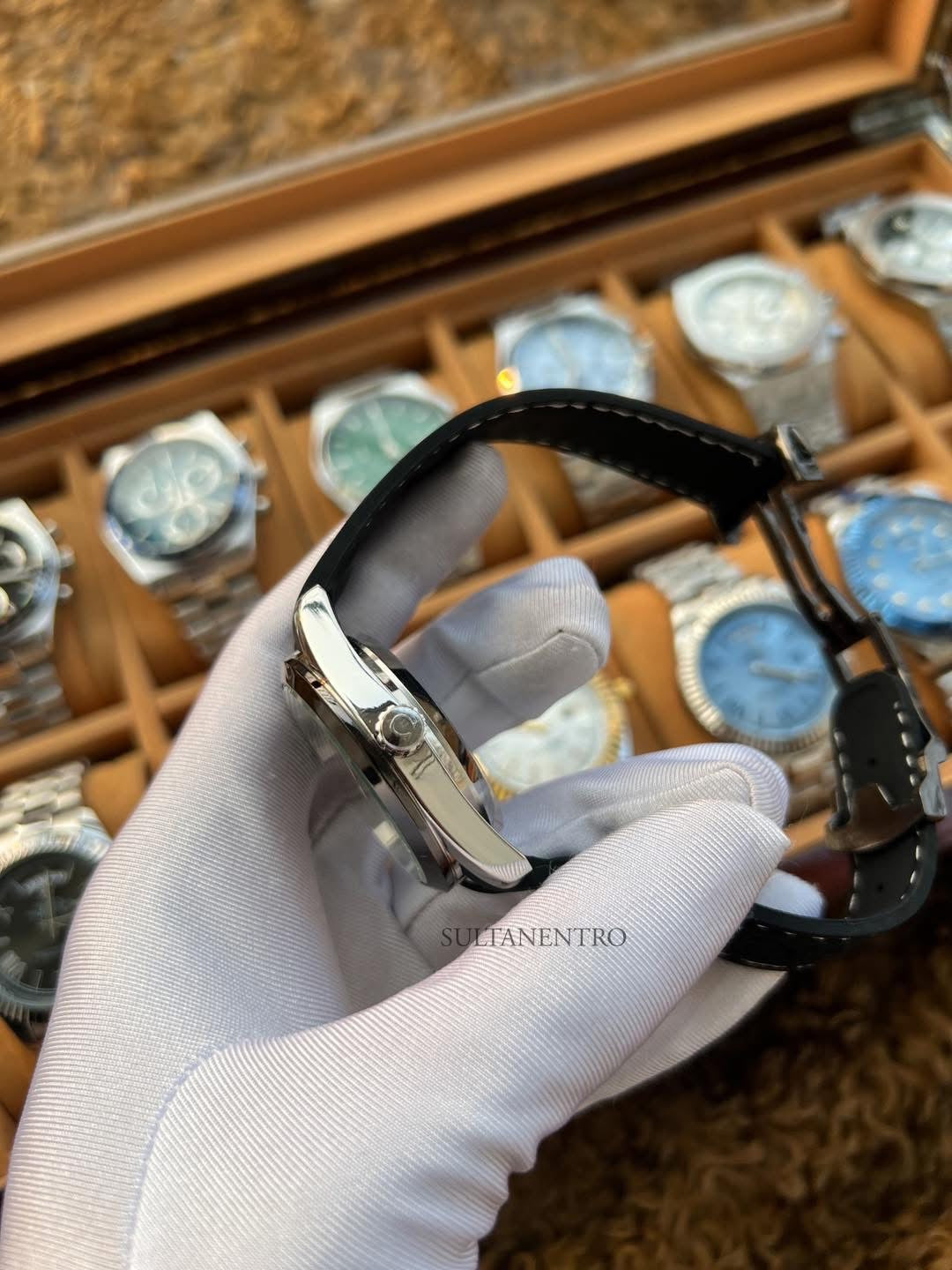 Omega World Timer Watch (Sweep Movement)