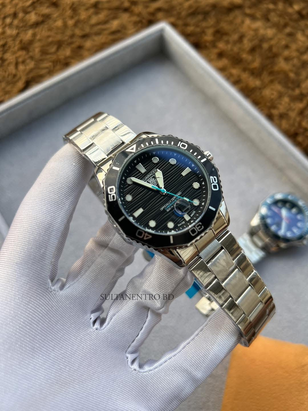 Tag Heuer Aquaracer (Sweep Movement)