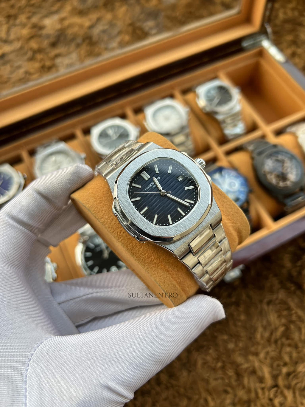 Patek Philippe Nautilus Automatic Watch
